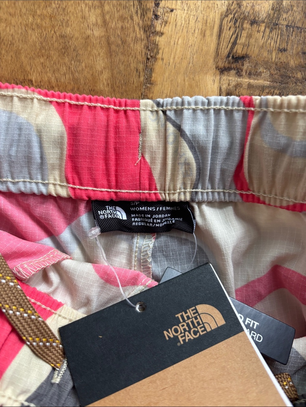 NWT Northface Shorts - Picture 3 of 8